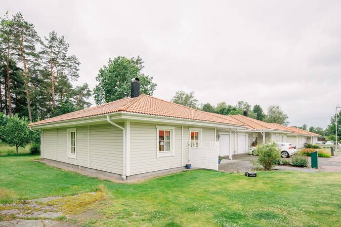3 rum parhus på Hjortstigen 29 Mariestad, Mariestads kommun - bild 1