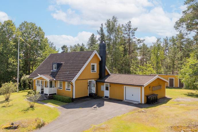 Västrum, Västerviks kommun