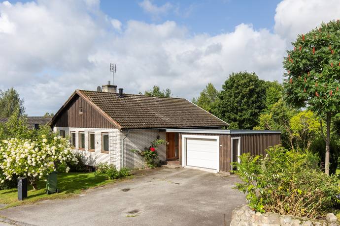 6 rum villa på Blåbärsvägen 16 Lindesberg, Lindesbergs kommun - bild 1