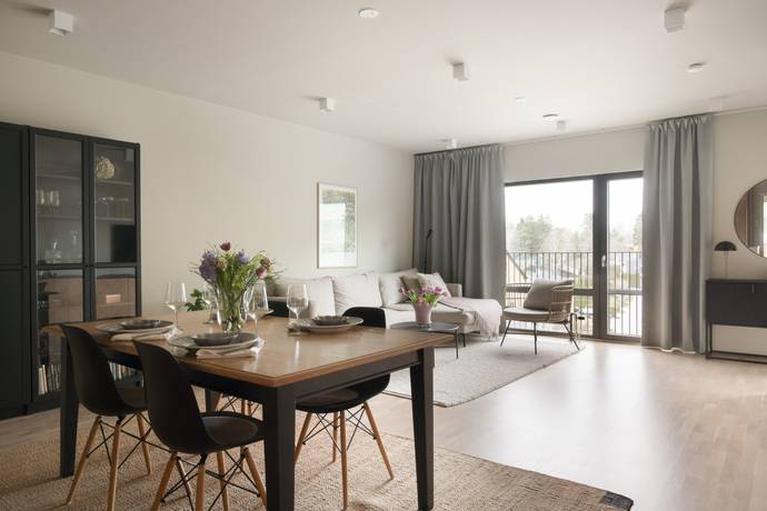 4 rum lägenhet på Vendelsövägen 58B Södergården, Tyresö kommun - bild 1