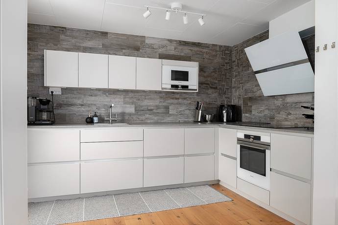 9 rum Villa på Trebackalånggatan 13, Hasselvägen 1A, Hasselvägen 1B Hässleholm - Ekedal Hässleholms kommun - bild 11