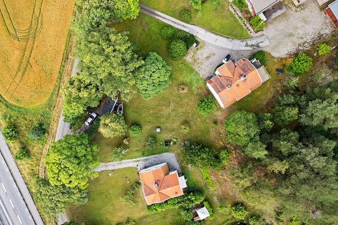 tomt på Ostra allé 28 Sundbyholm, Eskilstuna kommun - bild 2
