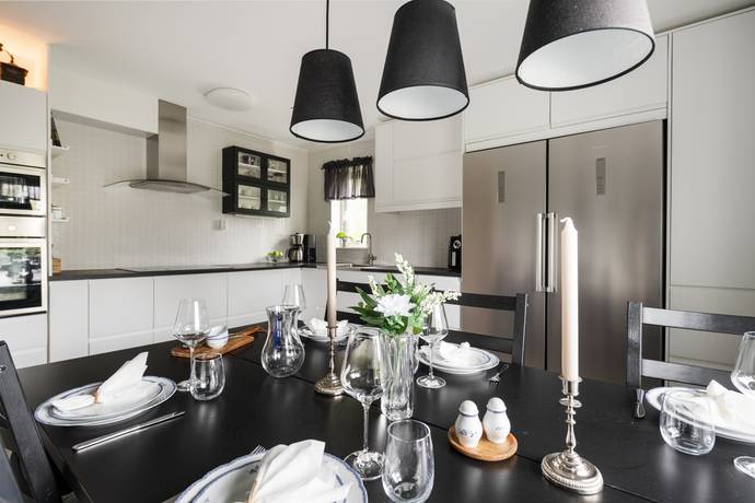 7 rum Villa på Gamla Köpingsvägen 26 Kungs Barkarö Kungsörs kommun - bild 17