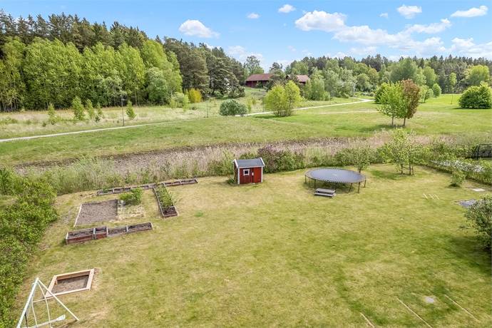7 rum villa på Drivhusslingan 23 Bro - Rosenängarna, Upplands-Bro kommun - bild 2