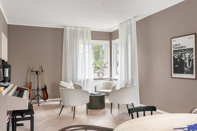 6 rum villa på Backvägen 6-8 Fårösund, Gotlands kommun - bild 4