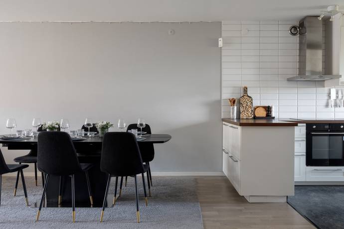 3 rum lägenhet på Lomvägen 649 Kärrdal, Sollentuna kommun - bild 2