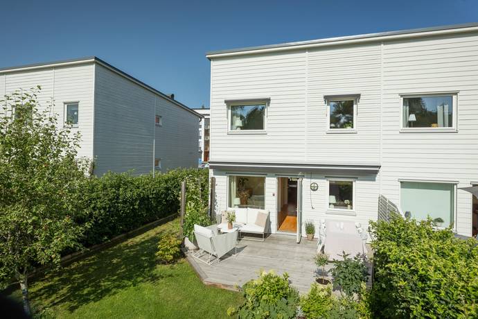 4 rum radhus på Fågelbärsvägen 5 Sturefors, Linköpings kommun - bild 2