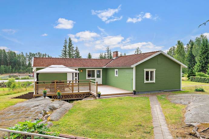 4 rum vinterbonat fritidshus på Högklintsvägen 10 Bergshamra, Norrtälje kommun - bild 1