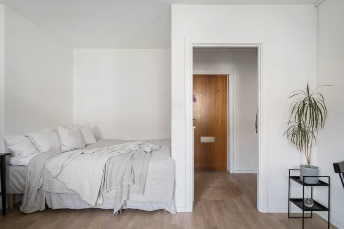 1 rum Lägenhet på Solfagravägen 3 Kvarnbergsplan Huddinge kommun - bild 7