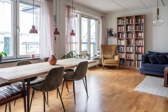 4 rum lägenhet på Johannesbergsplan 20 Silverdal, Sollentuna kommun - bild 5