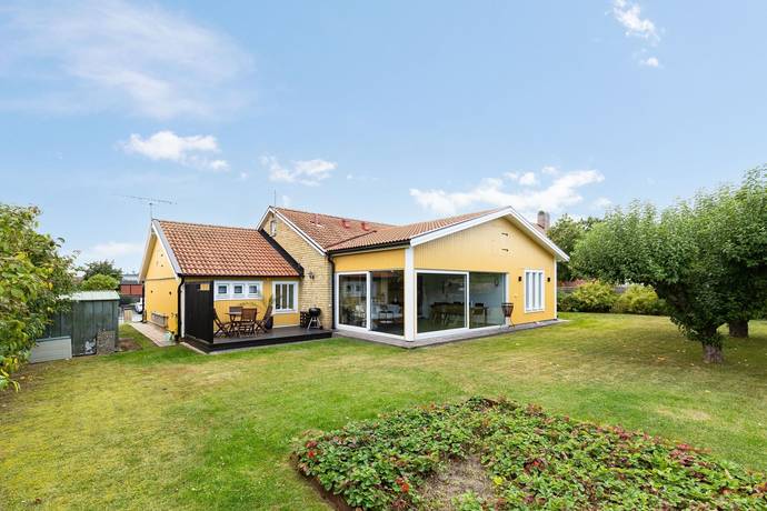 7 rum villa på Backgatan 8 Ulvhäll, Strängnäs kommun - bild 4