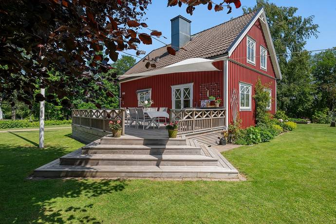 5 rum villa på Hagavägen 5 Östra Frölunda, Svenljunga kommun - bild 1