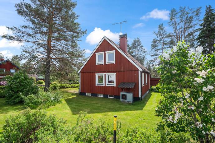 Bränne backe 17, Järbo, Sandvikens kommun