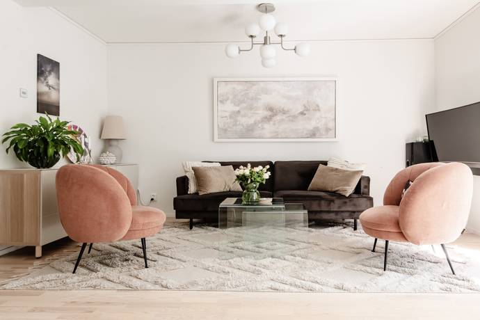 5 rum radhus på Åkerhielms väg 64 Margretelund, Österåkers kommun - bild 4