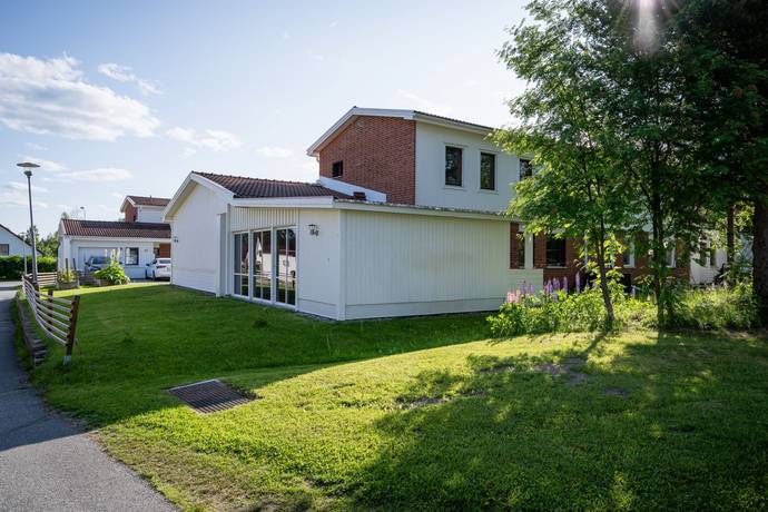 5 rum parhus på Takdroppsgatan 61 Morö Backe, Skellefteå kommun - bild 2