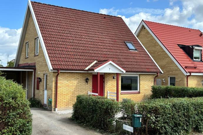 5 rum villa på Klövabäcksvägen 7 Stehag, Eslövs kommun - bild 1