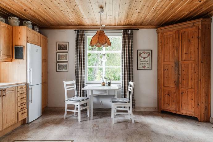 7 rum Villa på Roknäsvägen 229 Roknäs Piteå kommun - bild 19