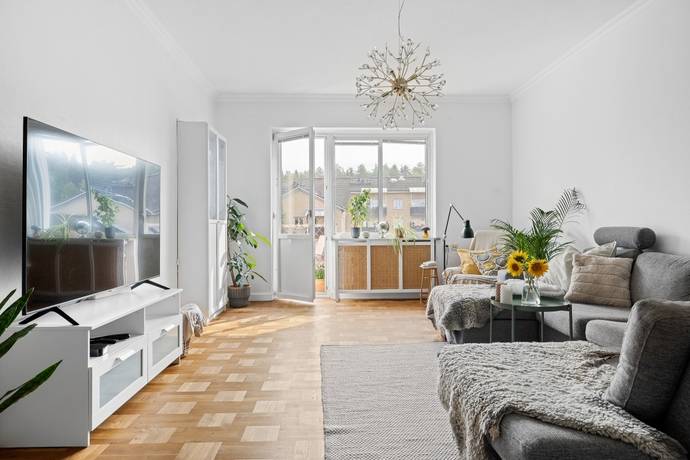 Fjärdhundragatan 13, S:t Ilian, Enköpings kommun