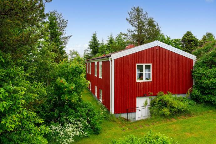 8 rum villa på Platsvägen 13 Lövånger, Skellefteå kommun - bild 3