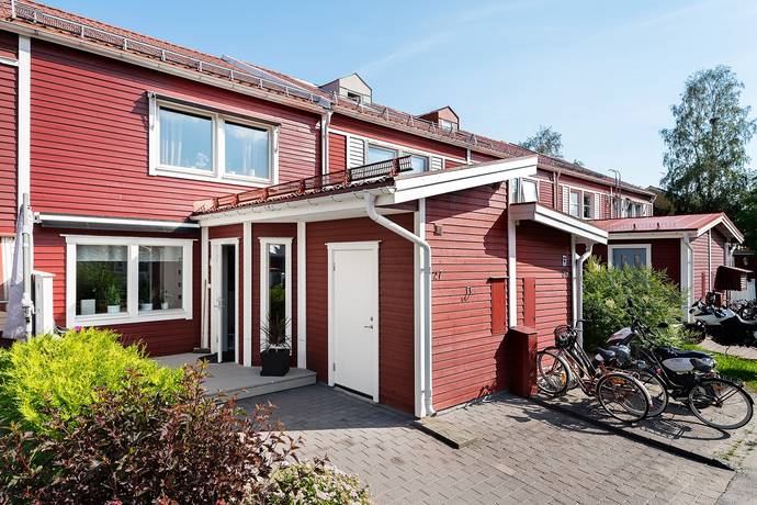 4 rum radhus på Taffelstråket 27 Rödäng, Umeå kommun - bild 1