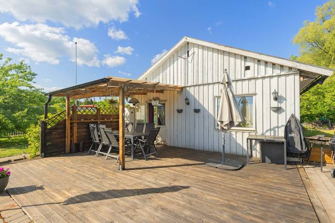 7 rum villa på Olvonvägen 3 Tumba, Botkyrka kommun - bild 3