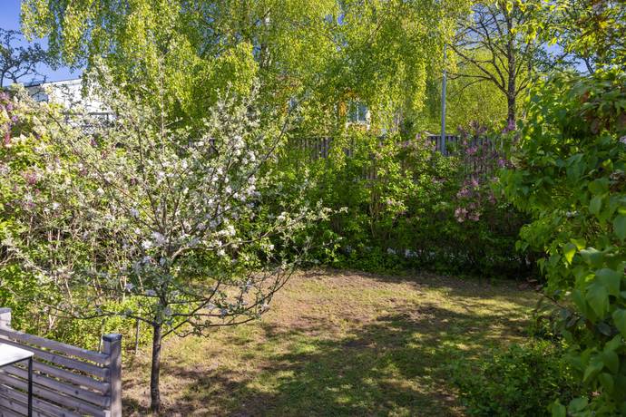 6 rum Radhus på Myrängsvägen 27 Myrängen Huddinge kommun - bild 36