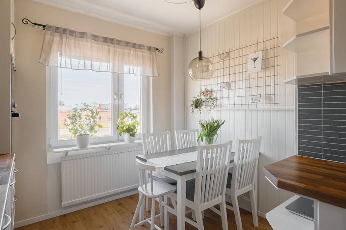 3 rum lägenhet på Östbygatan 7B Lidköping, Lidköpings kommun - bild 1