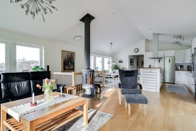 6 rum Villa på Banvallsvägen 31 Askersund Askersunds kommun - bild 6