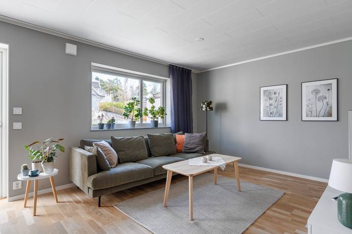 5 rum Par-/kedje-/radhus på Torpängsgatan 1B Ängby Knivsta kommun - bild 11
