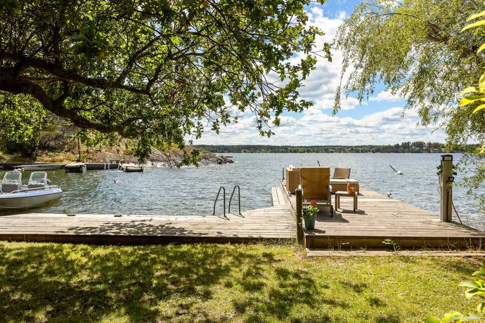 3 rum vinterbonat fritidshus på Ellabergsvägen 5 Skägga, Värmdö kommun - bild 1