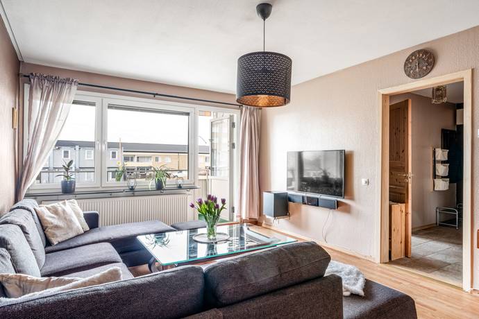 3 rum Lägenhet på Wivalliusgatan 29 Nyby Uppsala kommun - bild 2
