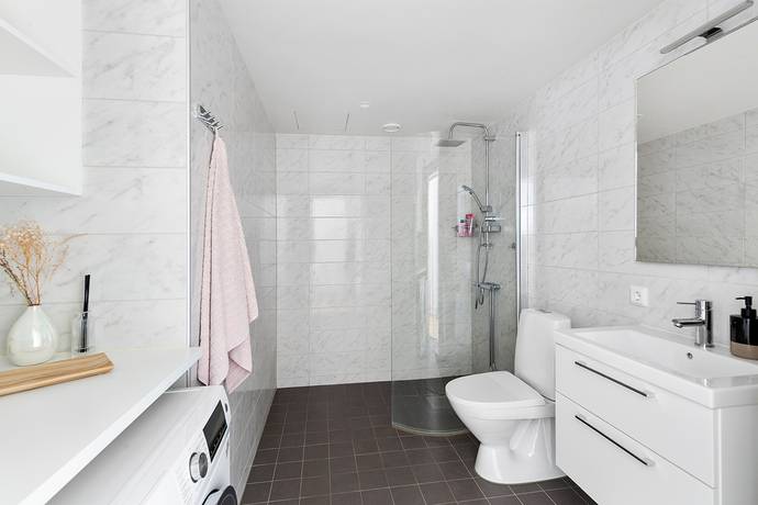 Borgarfjordsgatan 21b, 11/16 — bild 2