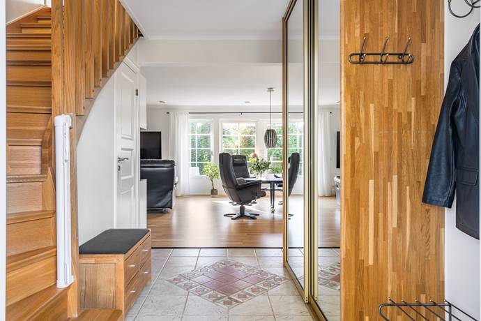 7 rum villa på Sätthammarvägen 7A Segeltorp, Huddinge kommun - bild 4