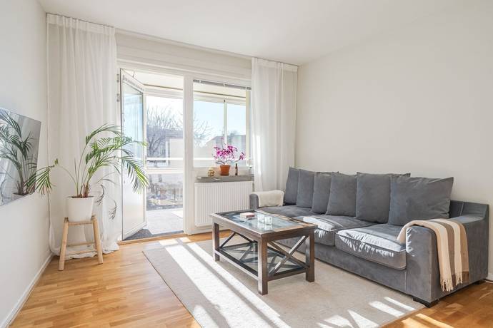 2 rum Lägenhet på Ryddalsgatan 8C Valla Linköpings kommun - bild 2