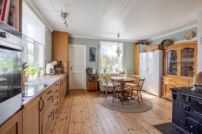 7 rum Villa på Bygatan 6 Skillingeby Kungsörs kommun - bild 6