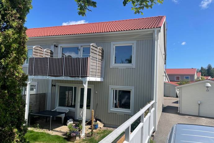 Södra Haga, Vallentuna kommun