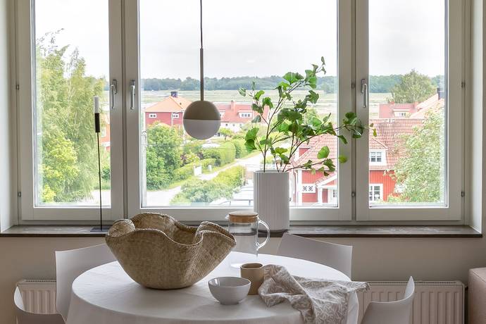 3 rum lägenhet på Björkmansgatan 14 Näsby, Örebro kommun - bild 1