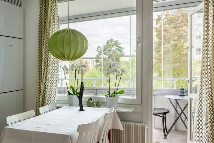 3 rum lägenhet på Grumsgatan 3, vån 3 Farsta, Stockholms kommun - bild 2