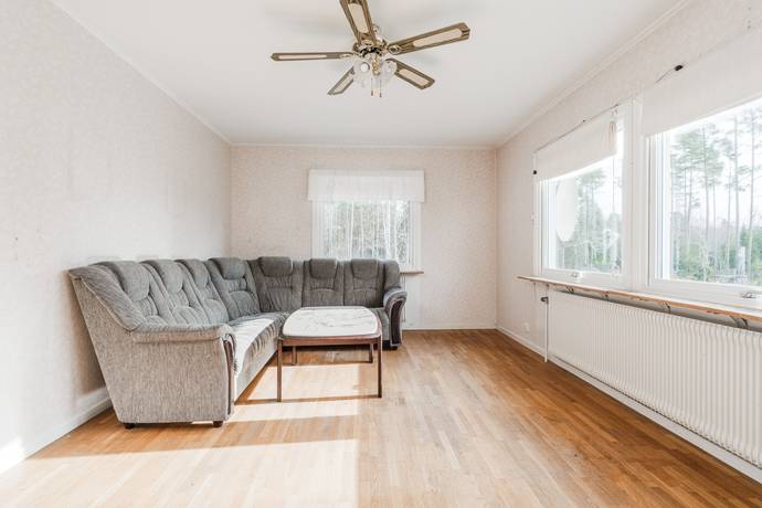 5 rum Villa på Skogsbogatan 8 Karlholm Tierps kommun - bild 8