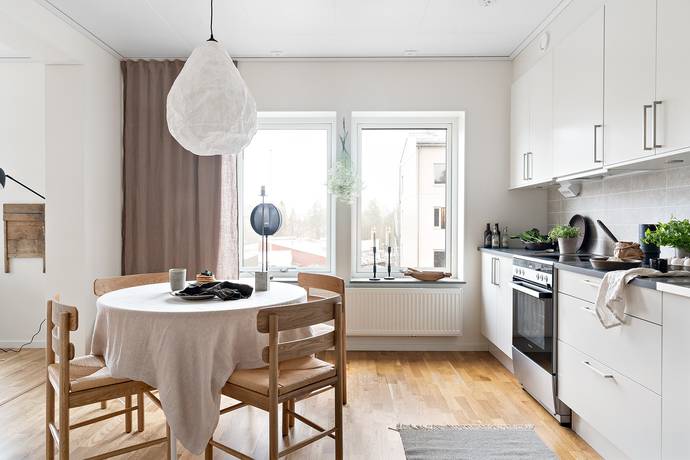 4 rum lägenhet på Stadsskogsgatan 49 Stadsskogen, Alingsås kommun - bild 5