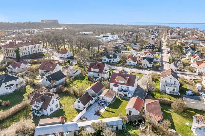 8 rum villa på Tullgatan 27 Borgholm, Borgholms kommun - bild 2
