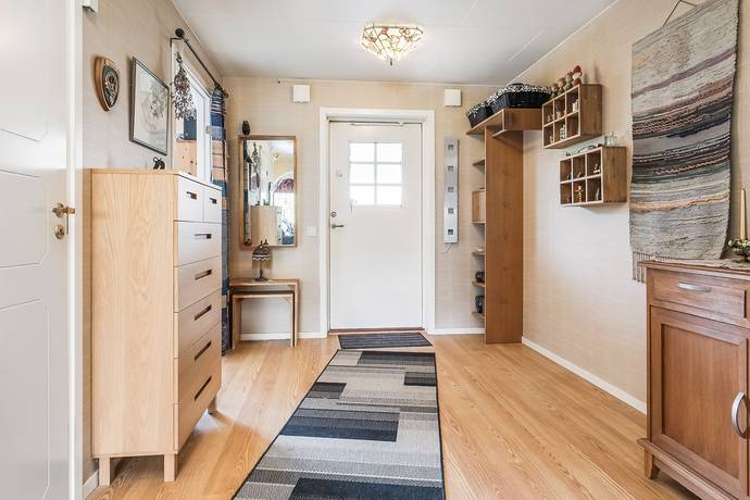 5 rum Radhus på Flädergatan 22 Gärdesta Sala kommun - bild 11