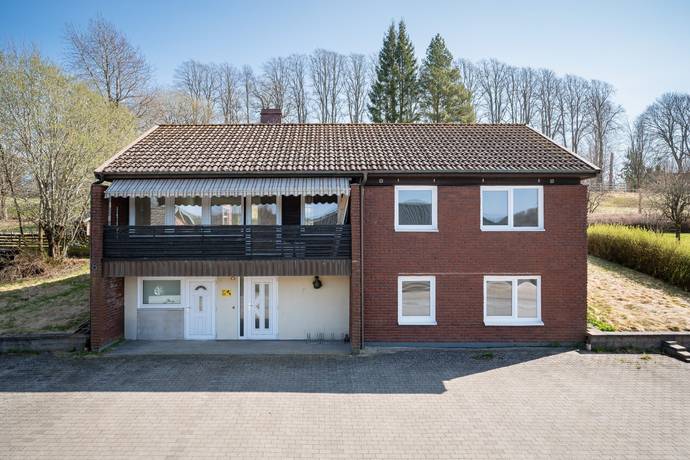 8 rum villa på Blåklintsvägen 8 Fritsla, Marks kommun - bild 1