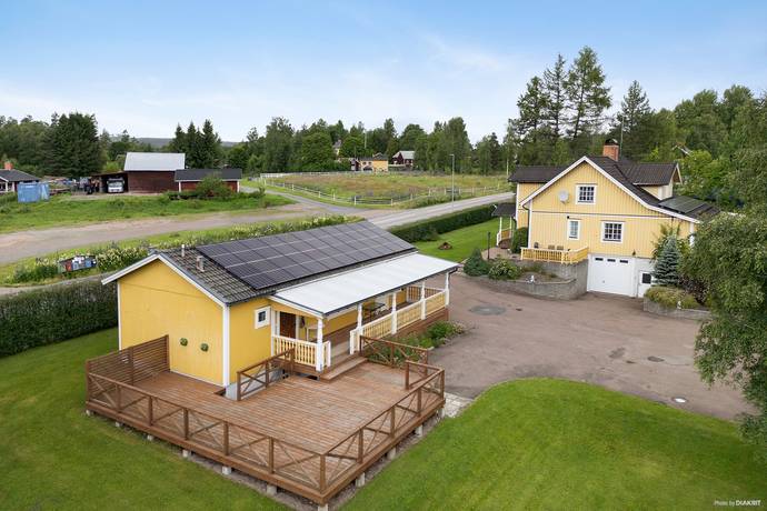 8 rum villa på Skenshyttan 177 Skenshyttan, Säters kommun - bild 2