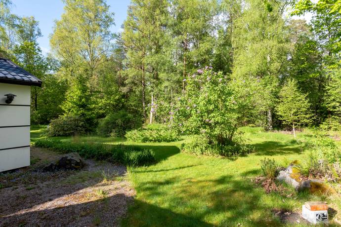 2 rum Fritidshus på Glommans Småstugeområde 54 Adolfsberg Örebro kommun - bild 31