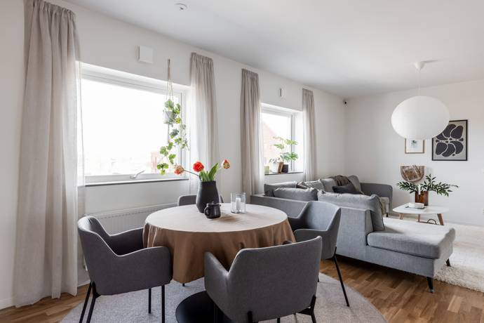 4 rum Lägenhet på Karlsdalsallén 47A Sörbyängen Örebro kommun - bild 14