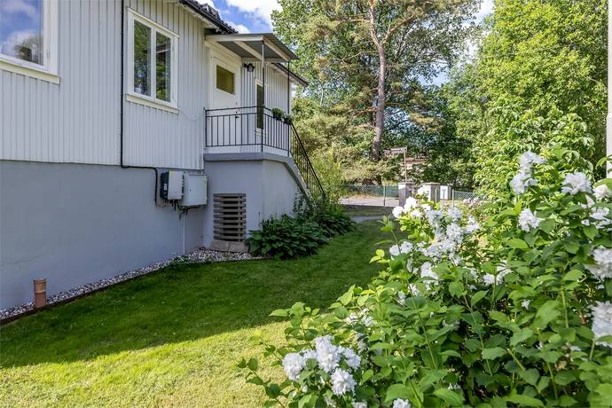 5 rum Villa på Vansövägen 17 Örby Stockholms kommun - bild 14