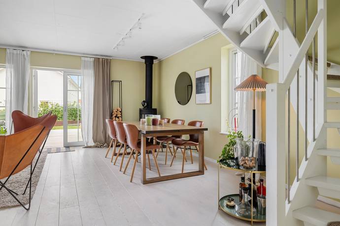 5 rum Radhus på Gyllenstiernas Allé 55 Märsta Sigtuna kommun - bild 8