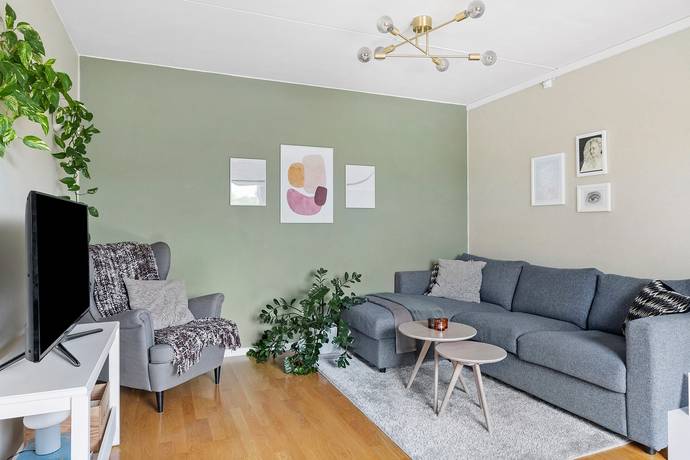 2 rum lägenhet på Åkerbyvägen 92 Täby Centrum, Täby kommun - bild 2