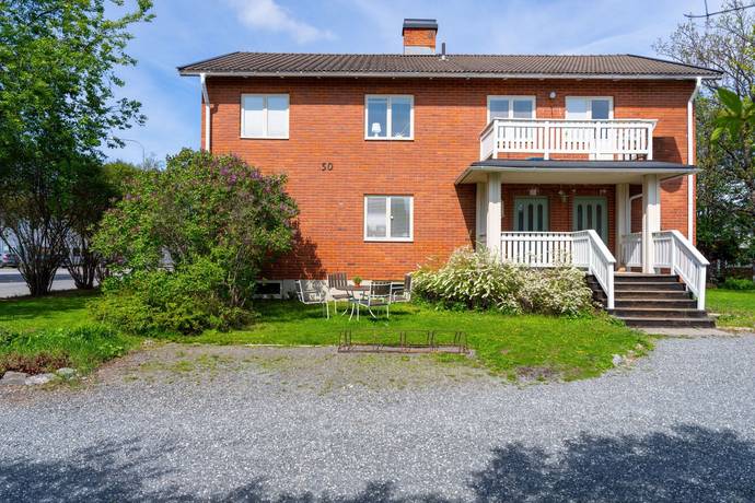 8 rum villa på Brännavägen 50 Skellefteå, Skellefteå kommun - bild 1